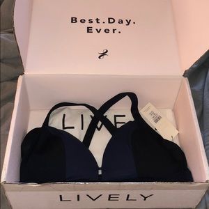 Lively Cross Back Active Bralette, size Small